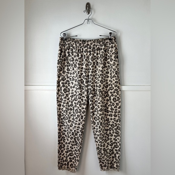 Monrow Leopard Print Cotton Raw Hem Crop Pull on Pants - Picture 1 of 14